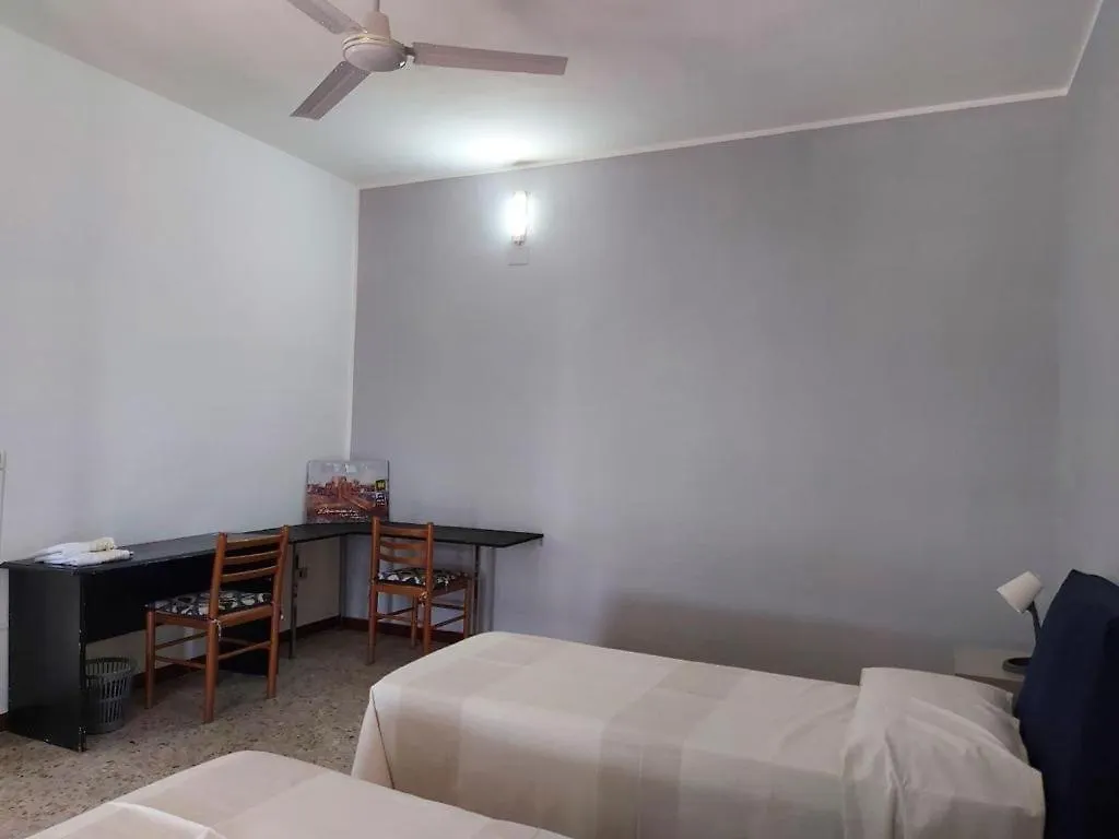 House Costa Bed & Breakfast Messina
