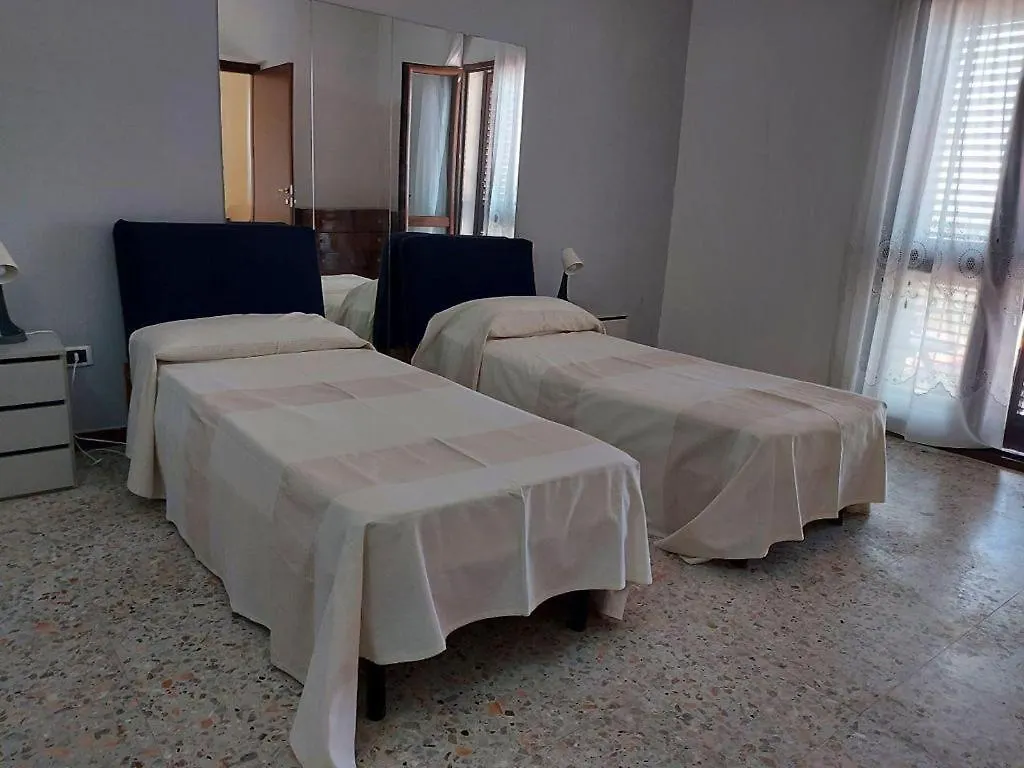 House Costa Bed & Breakfast Messina